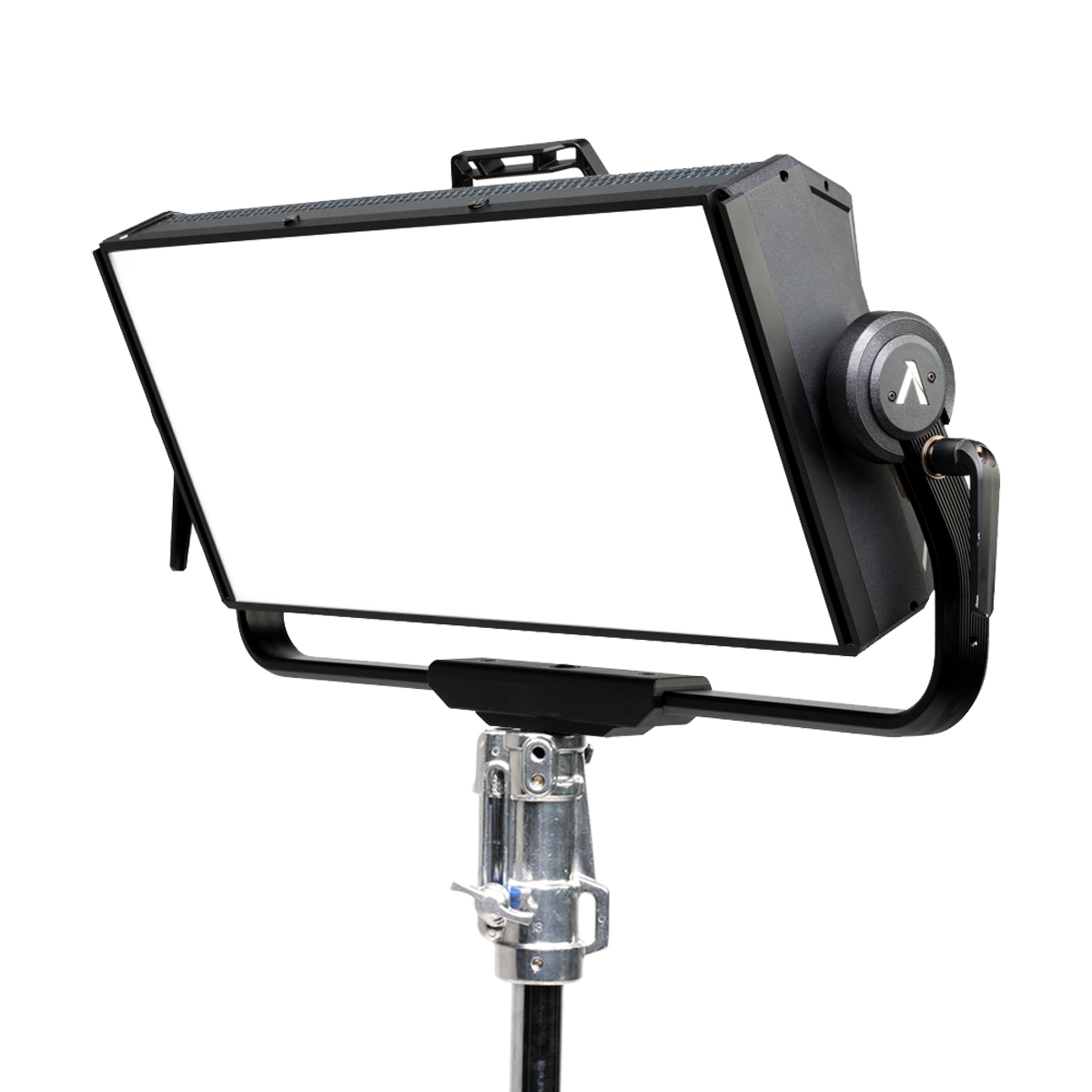 Aputure Nova P600c LED Softlight, Ansicht von Schräg vorne